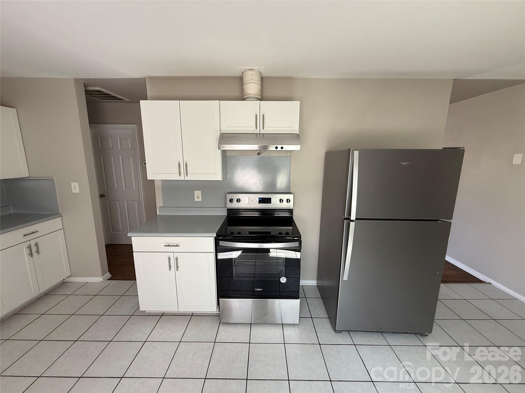 2544 Abelwood Road - Photo 3