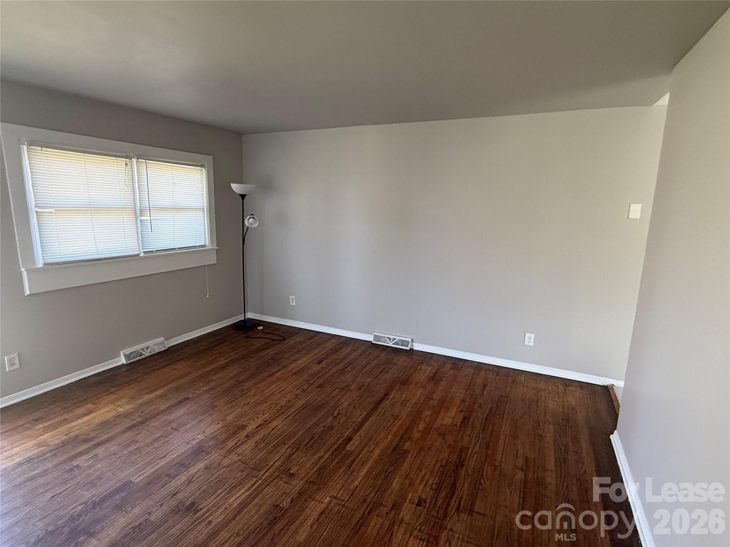 2544 Abelwood Road - Photo 7