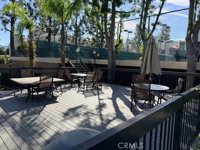 5545 Canoga Avenue - Photo 38