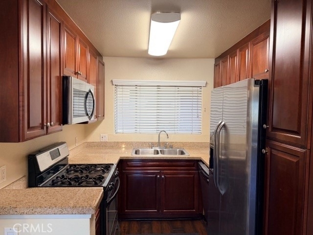 5545 Canoga Avenue - Photo 9