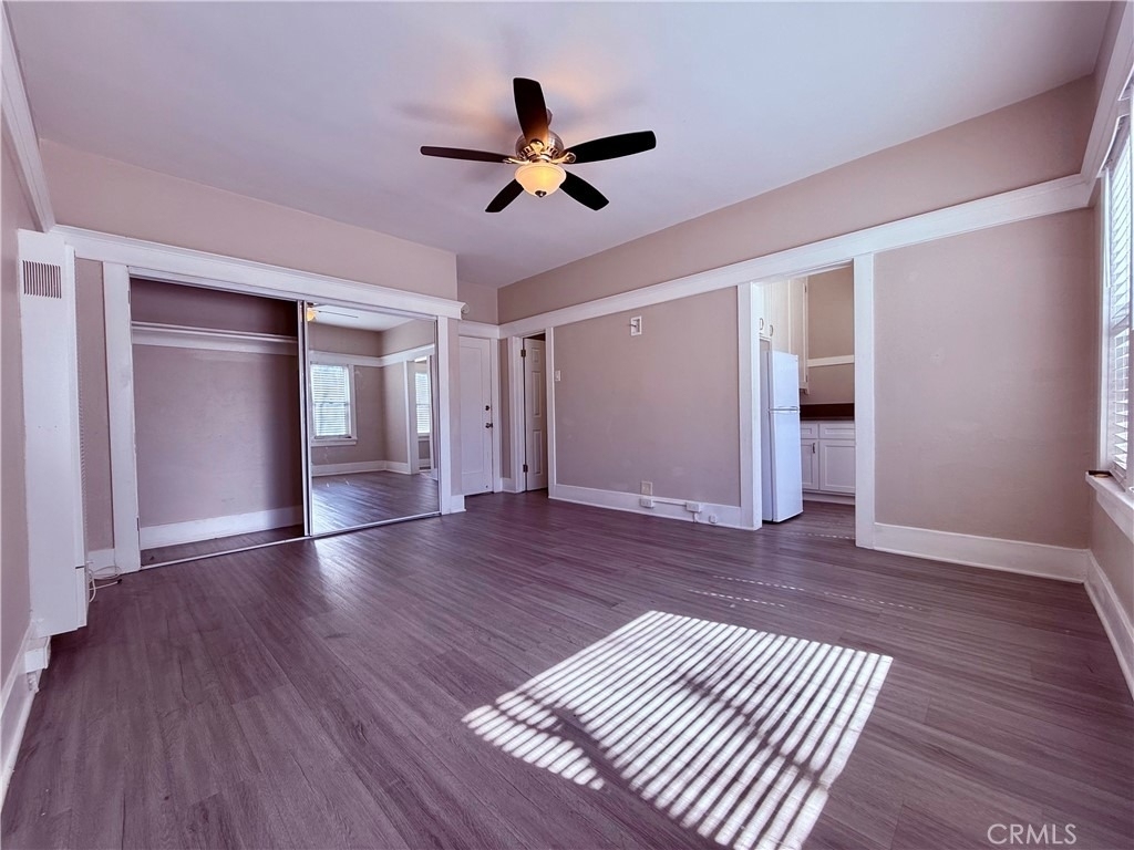 406 Linden Avenue - Photo 0