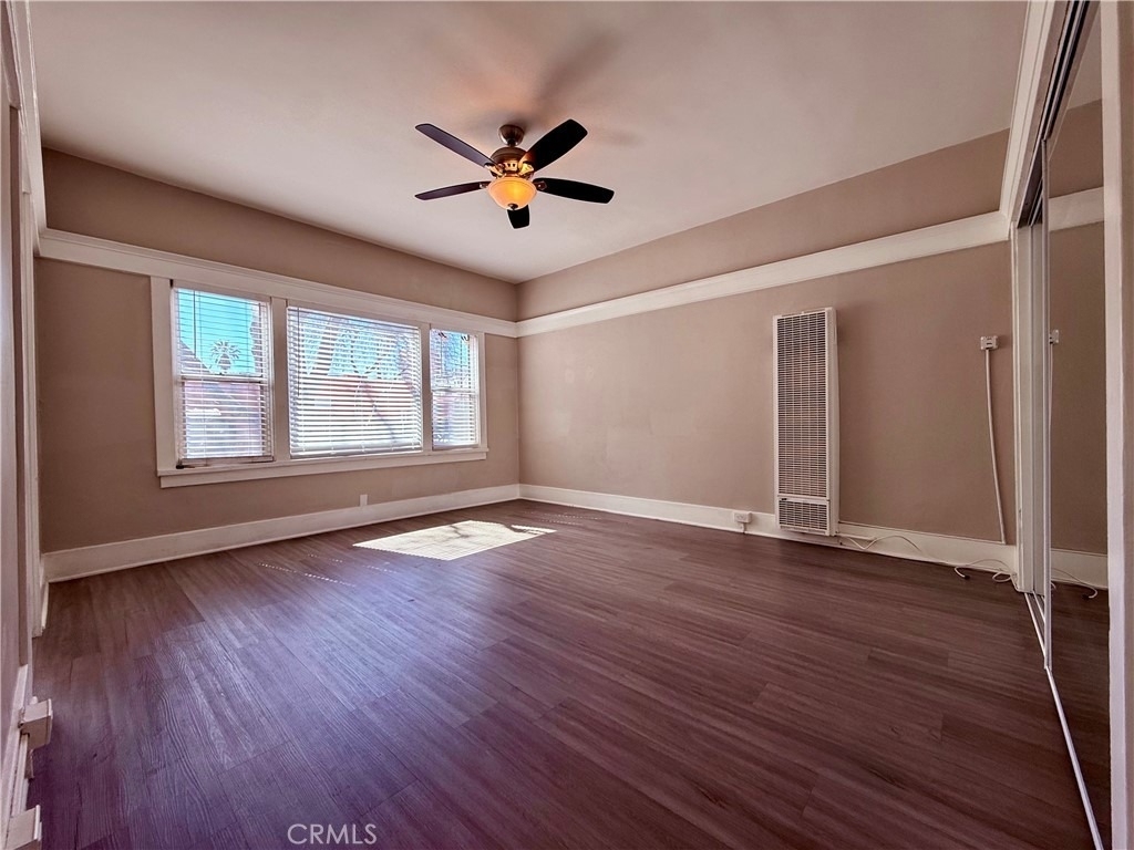 406 Linden Avenue - Photo 1