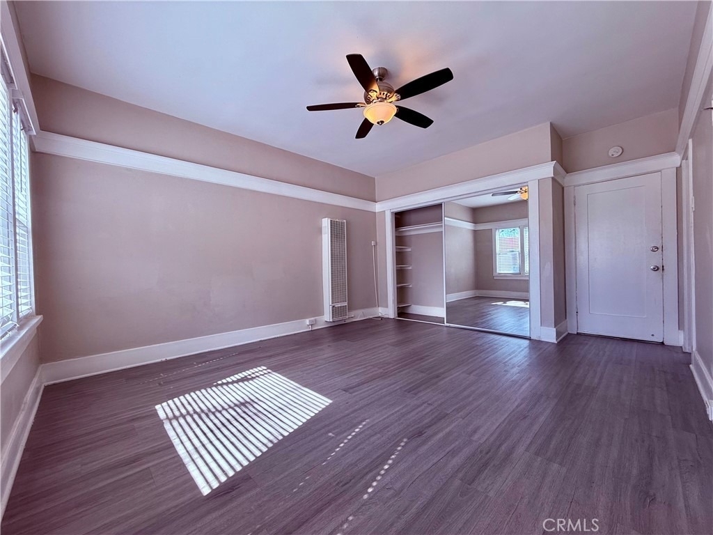 406 Linden Avenue - Photo 2