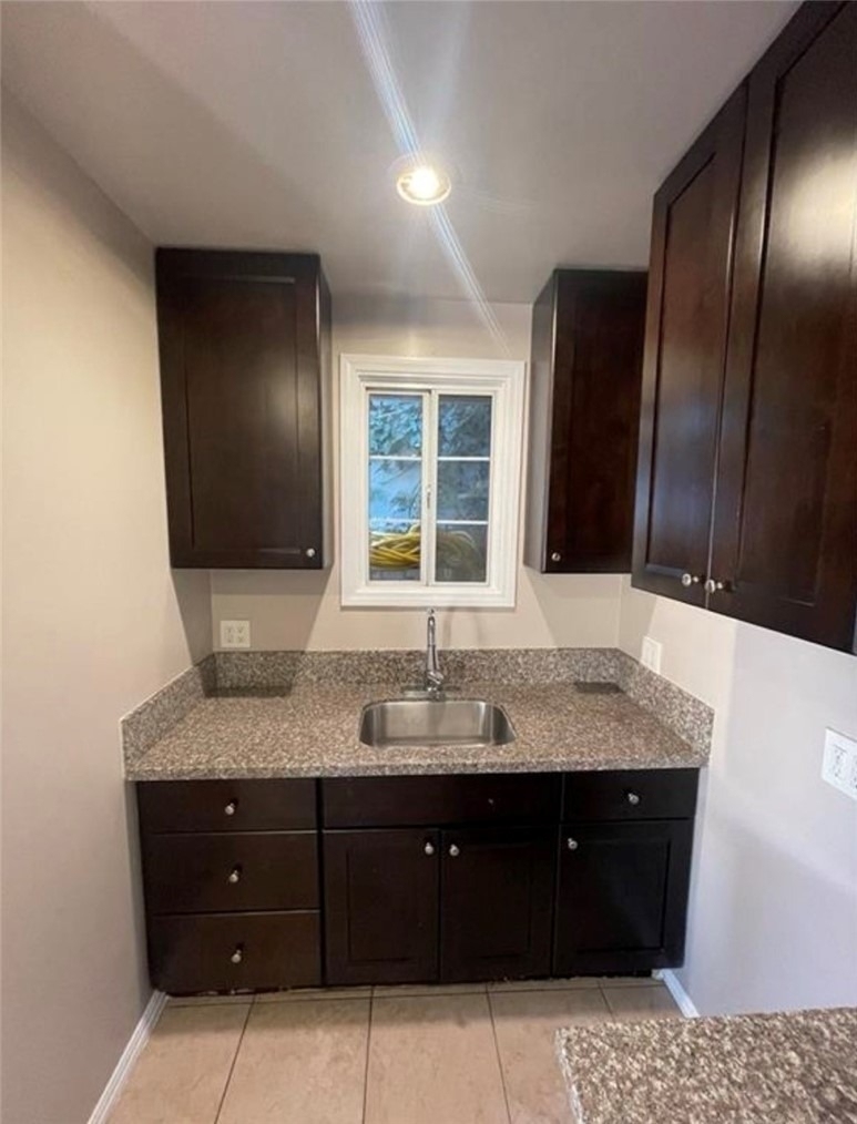 590 W 3rd Street - Photo 3