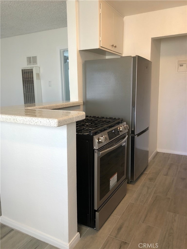 409 California Street - Photo 7