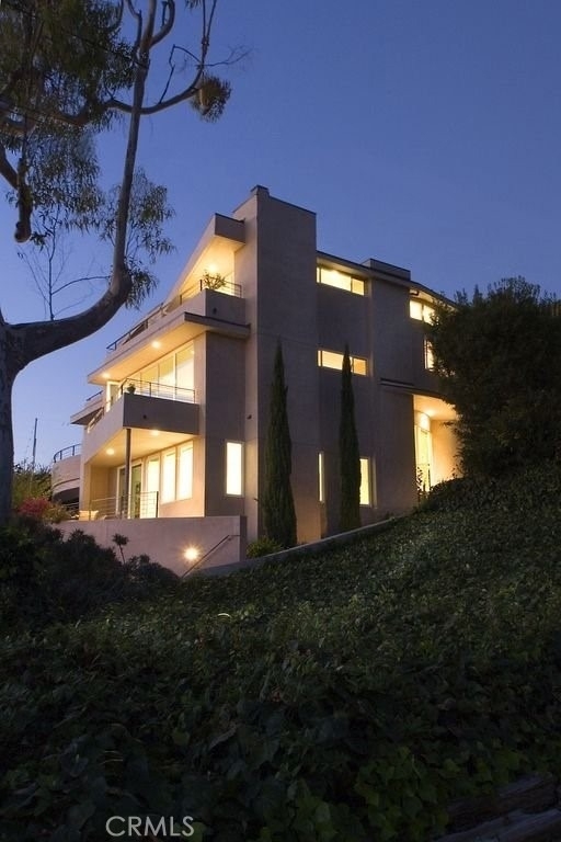 326 Loma Terrace - Photo 1