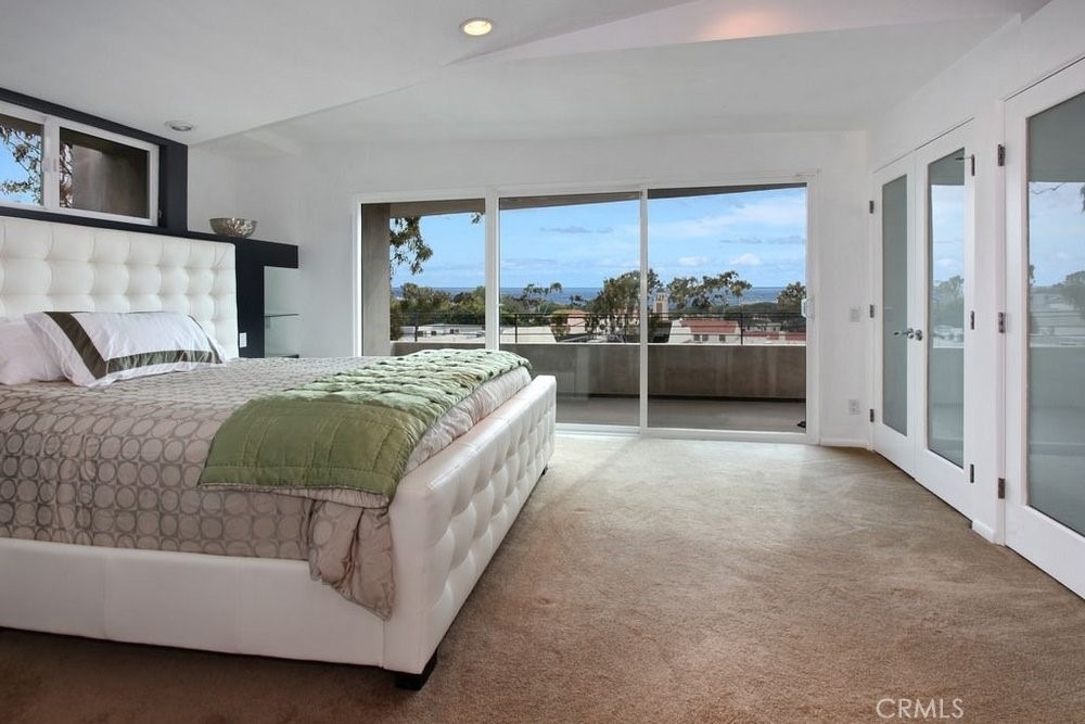 326 Loma Terrace - Photo 3