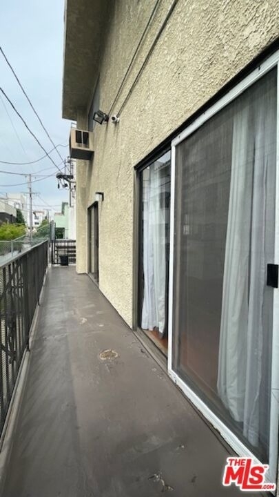 4826 Rosewood Avenue - Photo 10