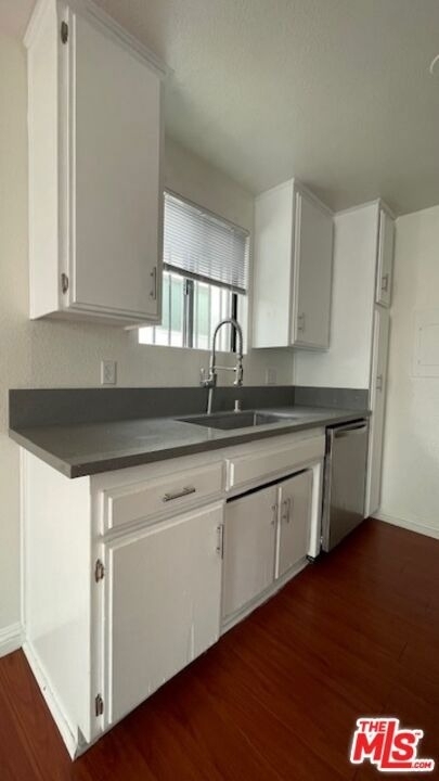 4826 Rosewood Avenue - Photo 8