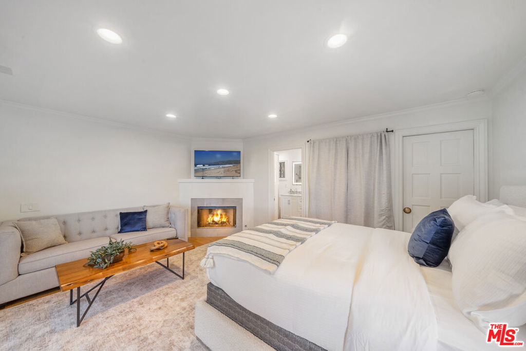 9305 Beverly Crest Drive - Photo 27