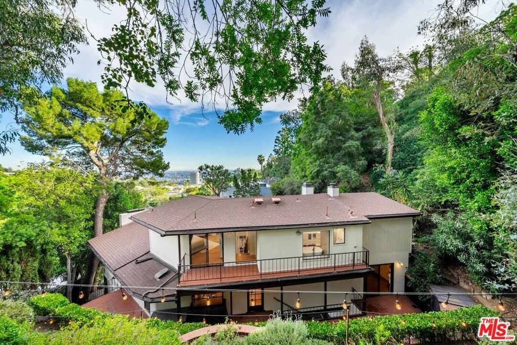 9305 Beverly Crest Drive - Photo 60