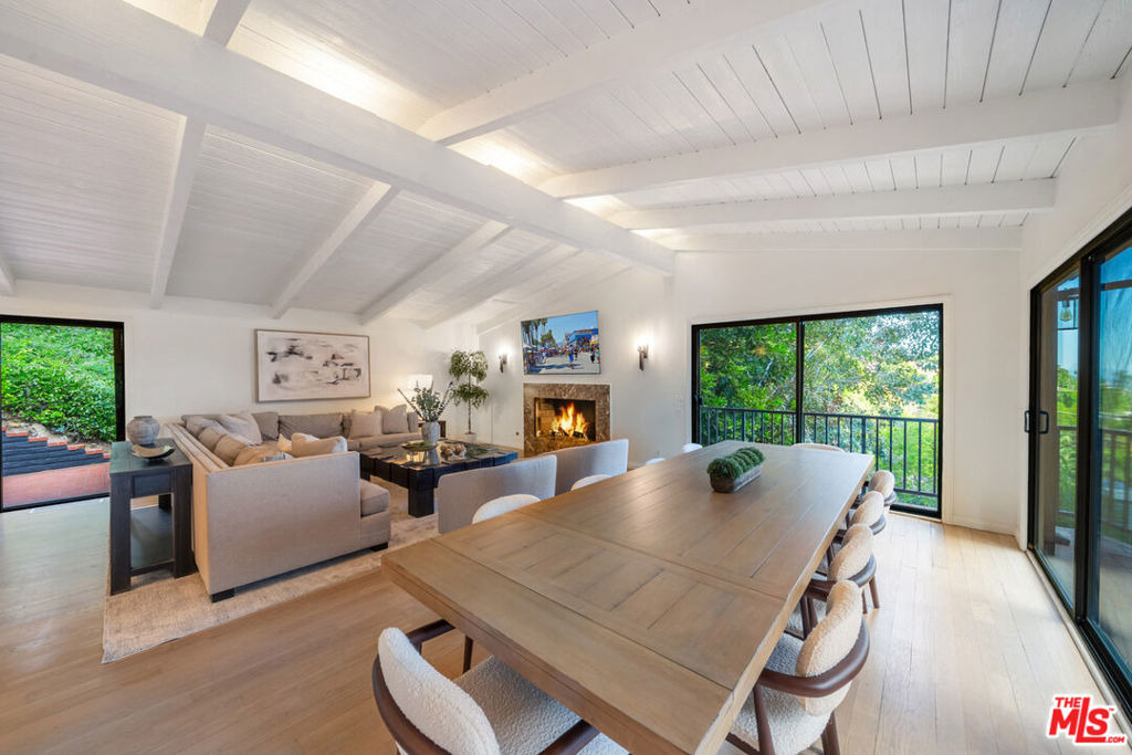 9305 Beverly Crest Drive - Photo 16