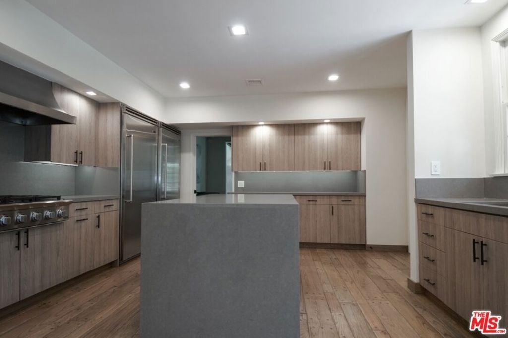 1121 N Beverly Drive - Photo 7