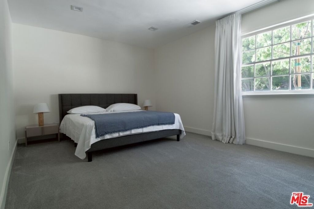 1121 N Beverly Drive - Photo 18
