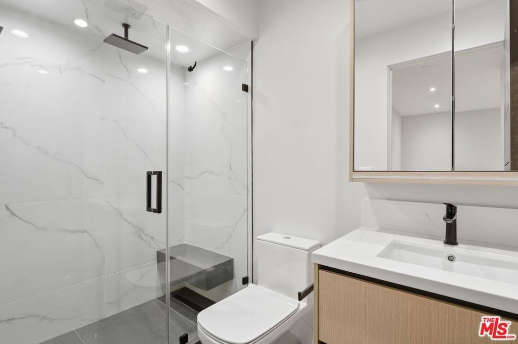11769 Bellagio Road - Photo 12