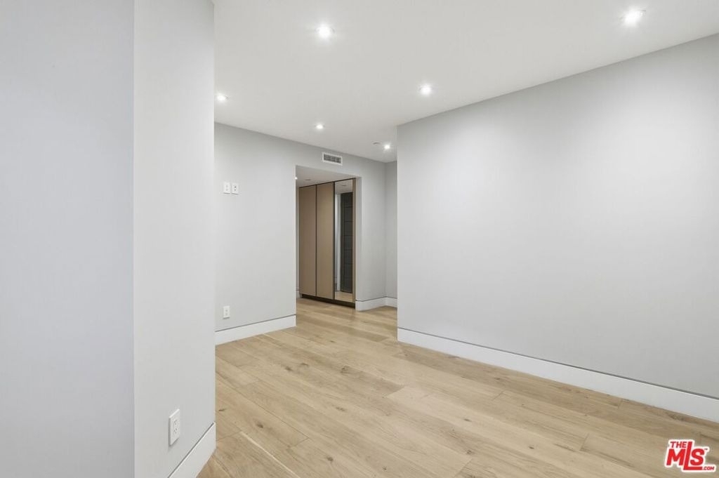 11769 Bellagio Road - Photo 13