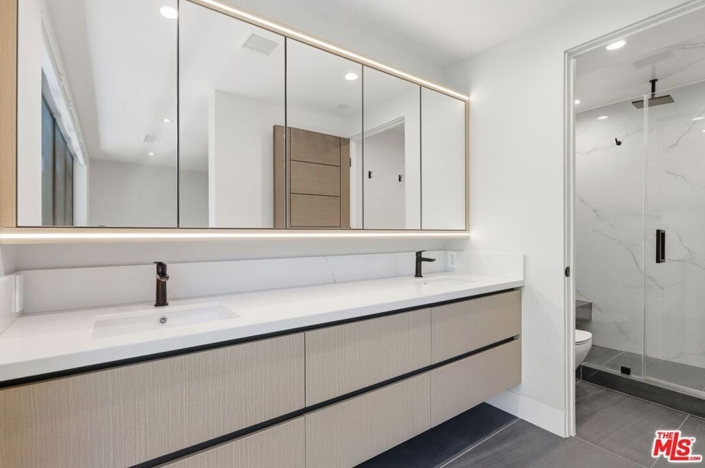 11769 Bellagio Road - Photo 17