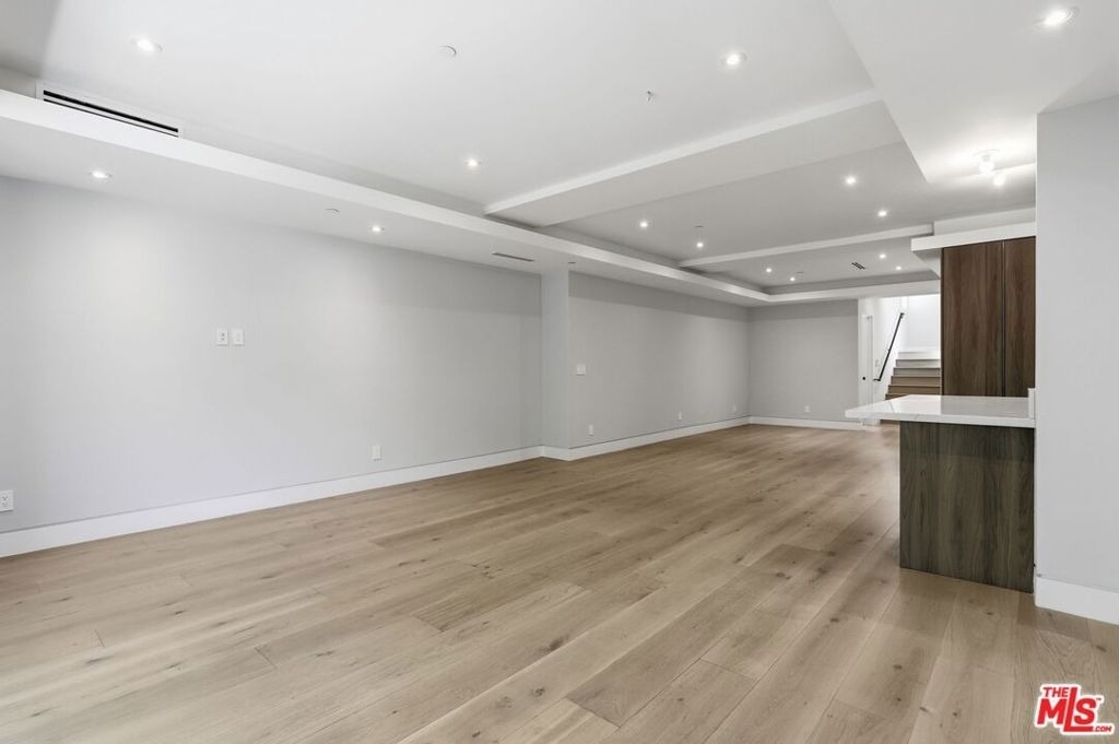 11769 Bellagio Road - Photo 2