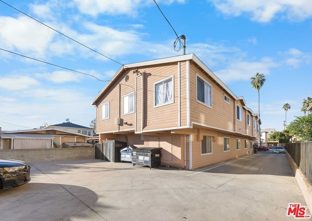 14112 Delano Street - Photo 17