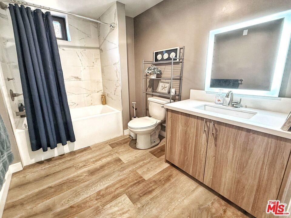 723 S St Andrews Place - Photo 15