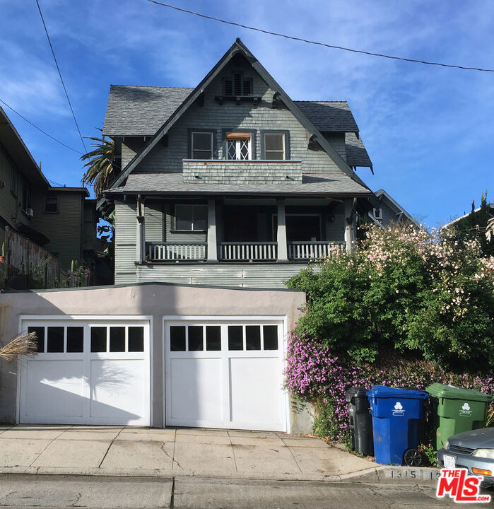 1315 1/2 Kellam Avenue - Photo 1