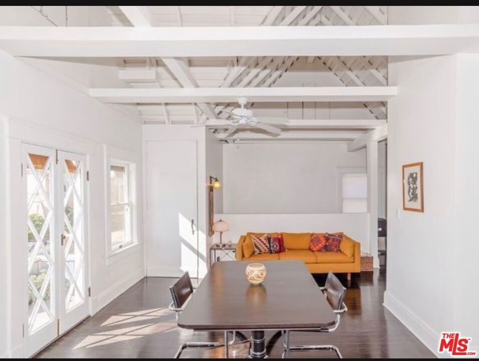 1315 1/2 Kellam Avenue - Photo 4