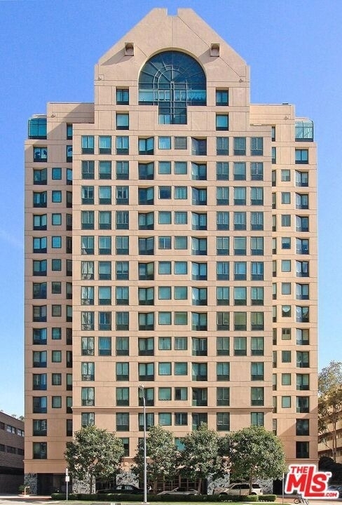 10520 Wilshire Boulevard - Photo 3