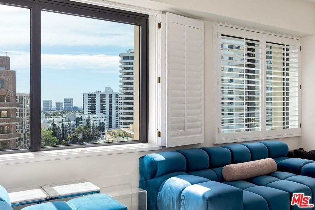 10520 Wilshire Boulevard - Photo 8