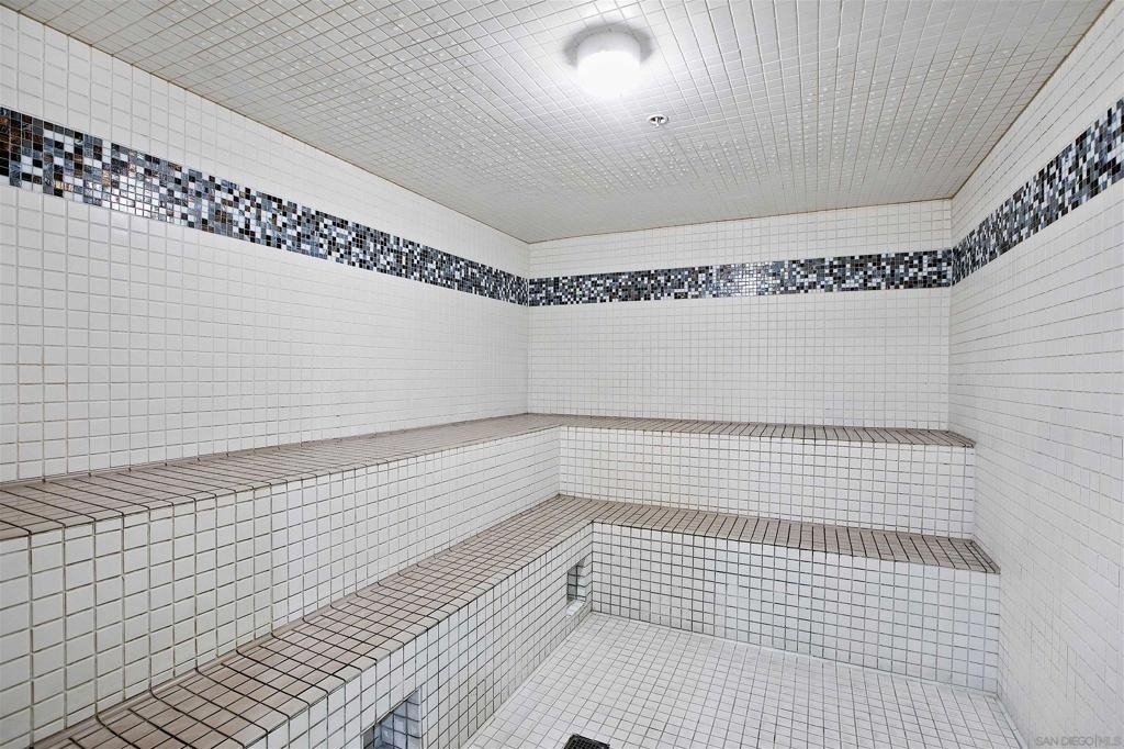 1199 Pacific Hwy. - Photo 22