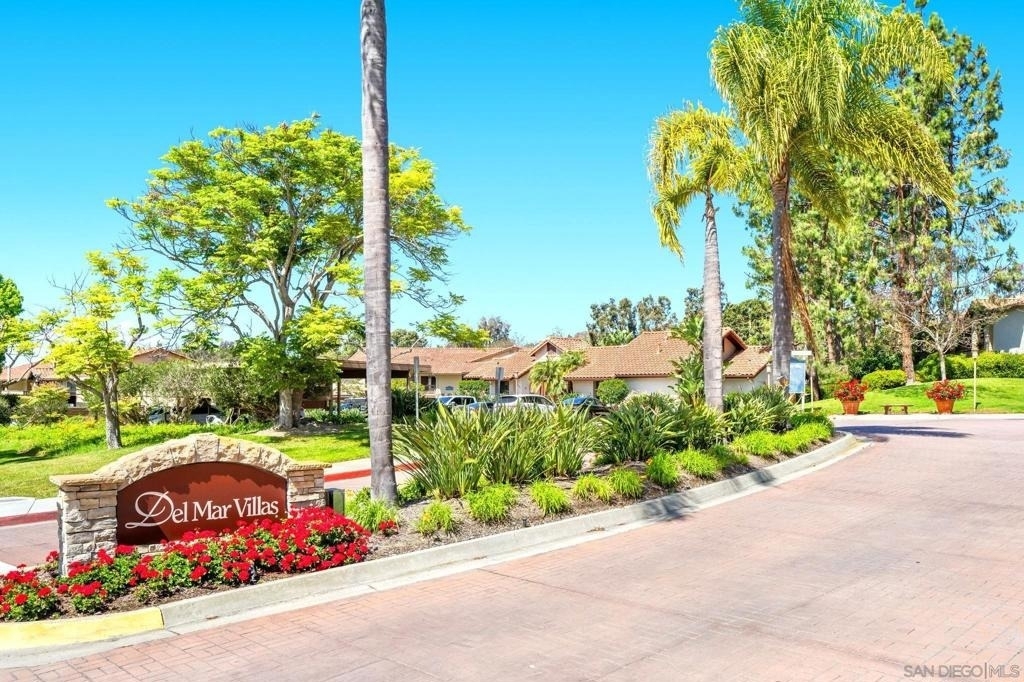 12560 Carmel Creek Rd - Photo 11