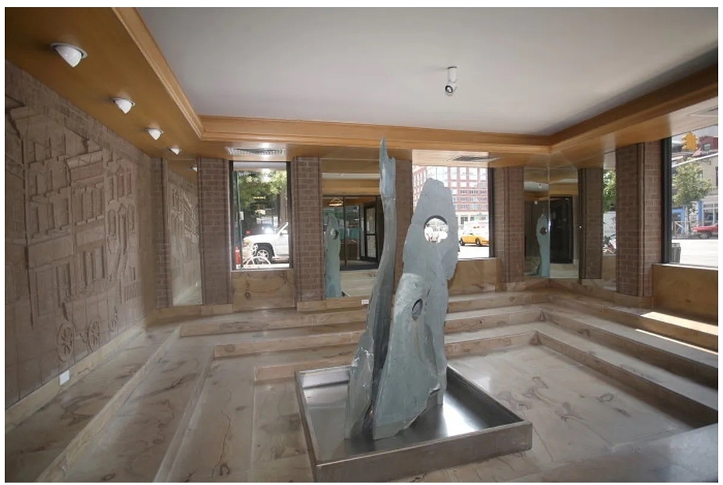 301 Elizabeth St - Photo 8