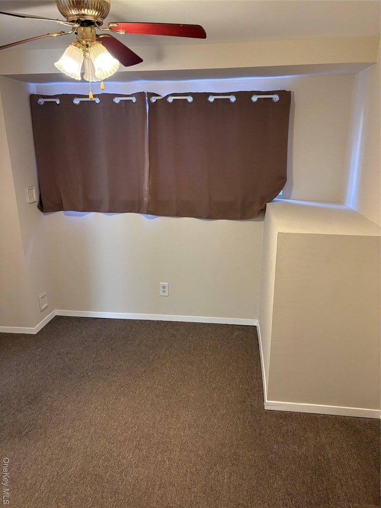 892 Pine Avenue - Photo 6