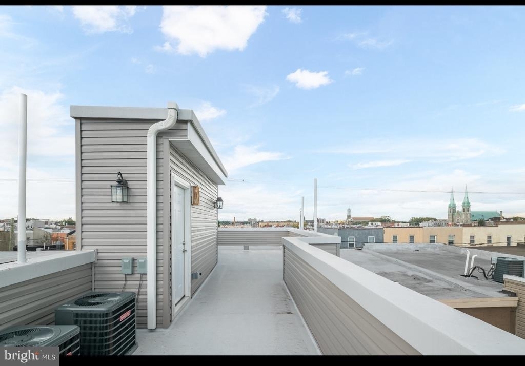 3127 Richmond Street - Photo 6