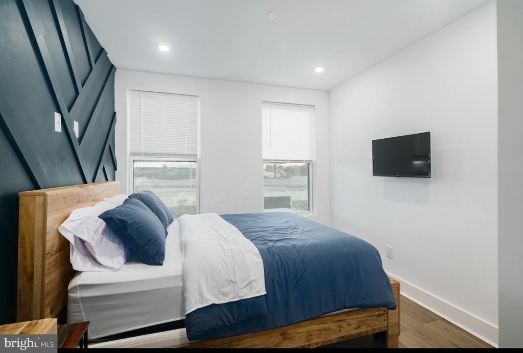 3127 Richmond Street - Photo 1