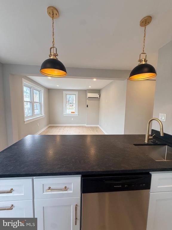 258 Haverford Avenue - Photo 3