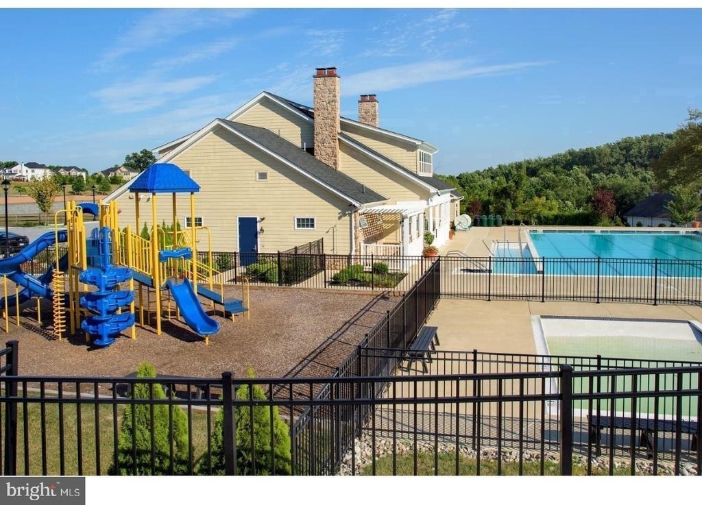 278 Flagstone Road - Photo 17