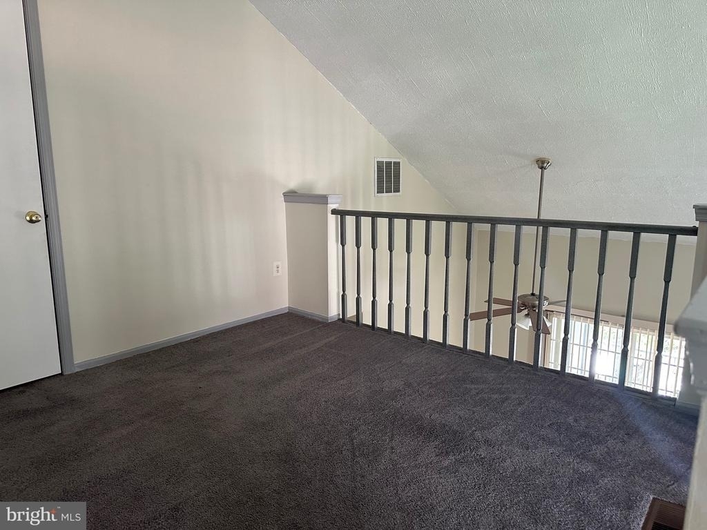 128 Andover Place - Photo 5