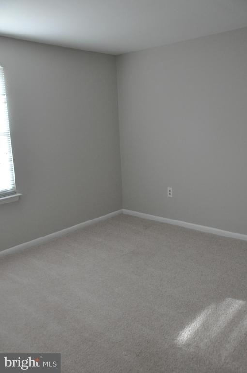9705 Glen Avenue - Photo 27