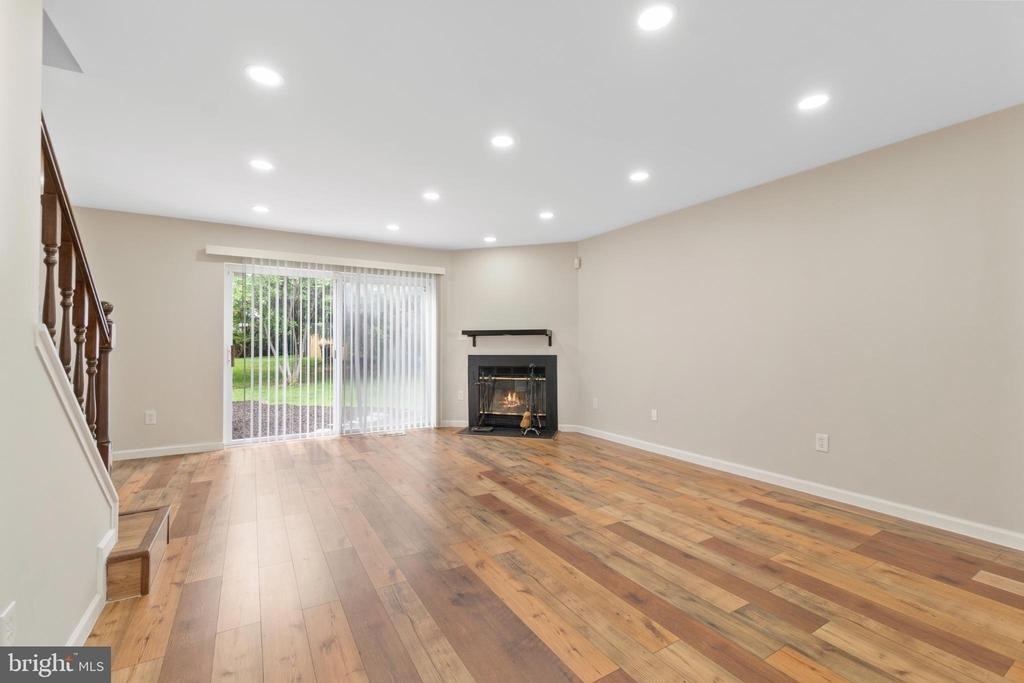 1004 Dartmouth Glen Way - Photo 10