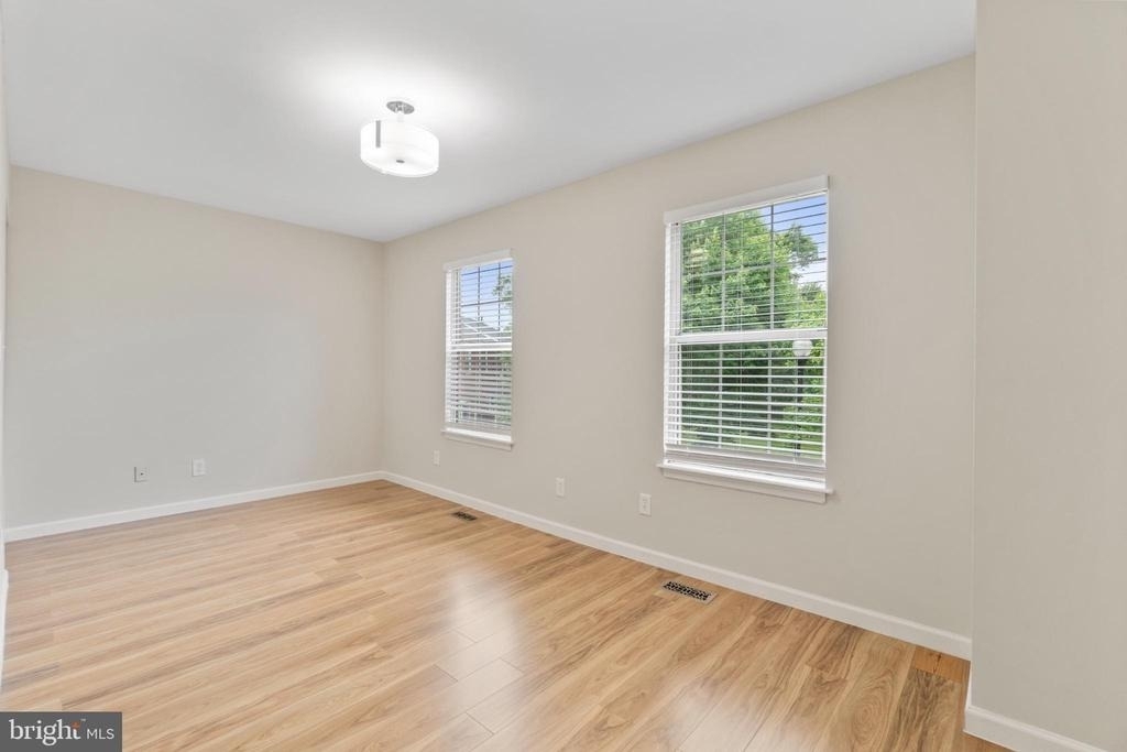 1004 Dartmouth Glen Way - Photo 18
