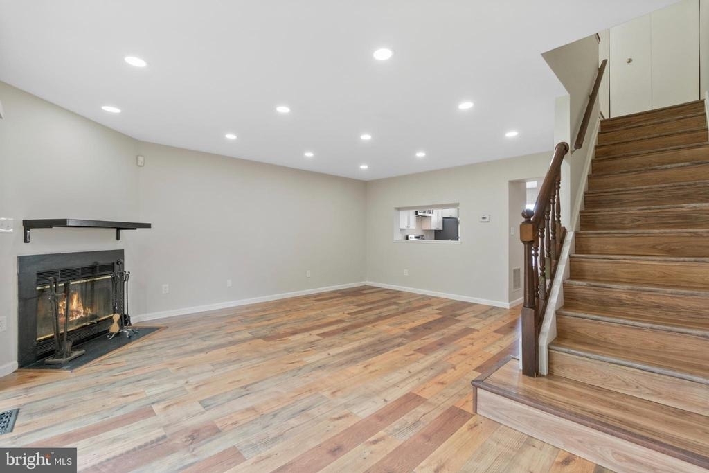 1004 Dartmouth Glen Way - Photo 13