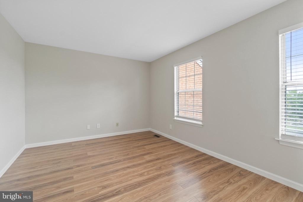 1004 Dartmouth Glen Way - Photo 16