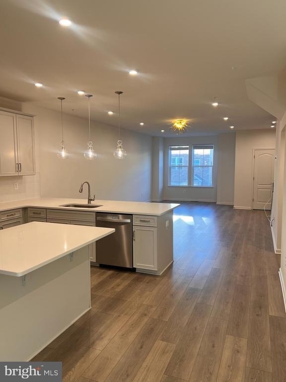 8220 Longford Road - Photo 5