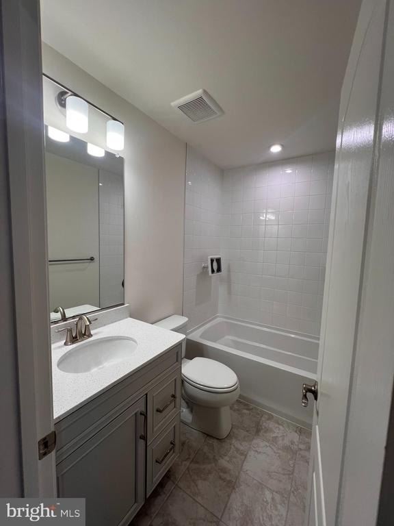 8220 Longford Road - Photo 15