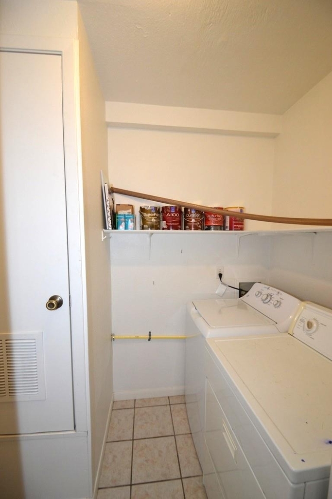 1211 Ridgemont Dr - Photo 20