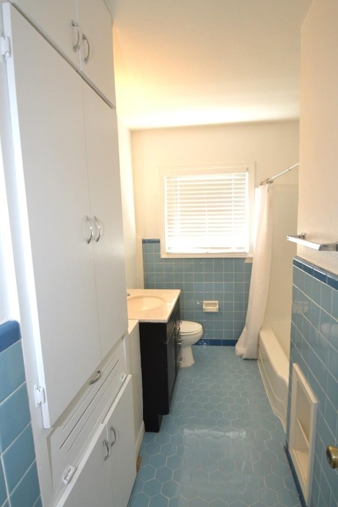 1211 Ridgemont Dr - Photo 13