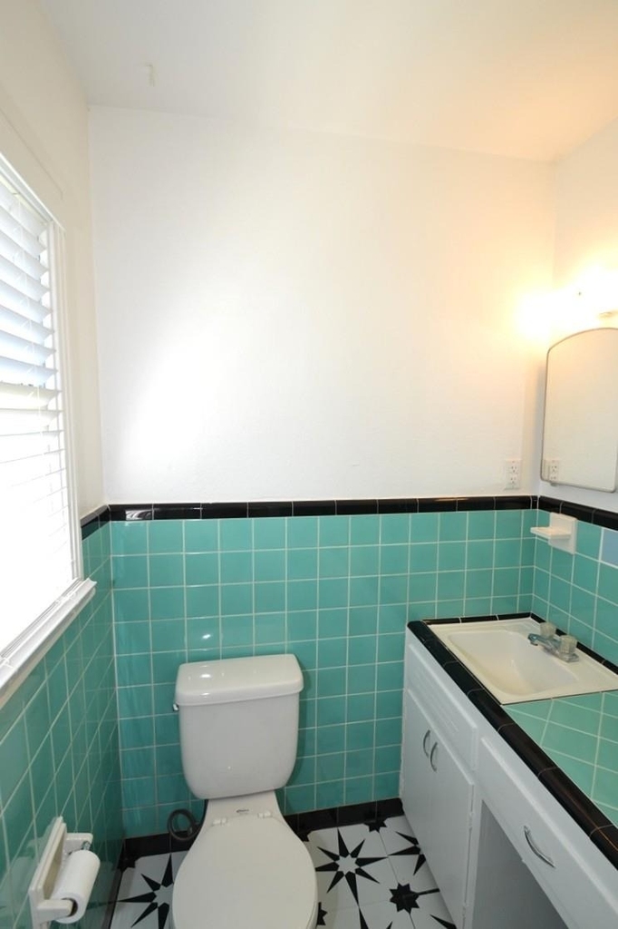 1211 Ridgemont Dr - Photo 16