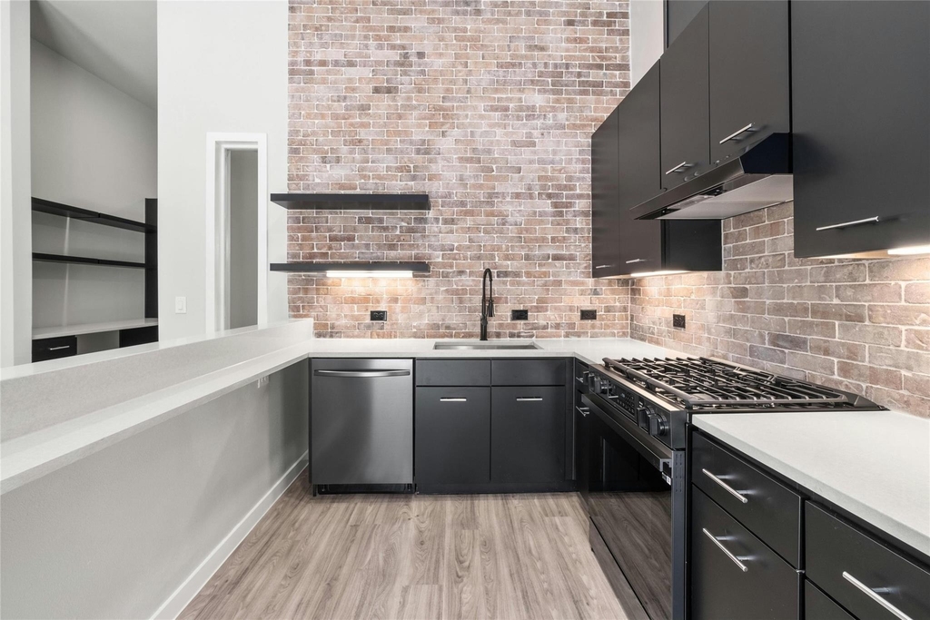 4510 Terry-o Ln - Photo 4