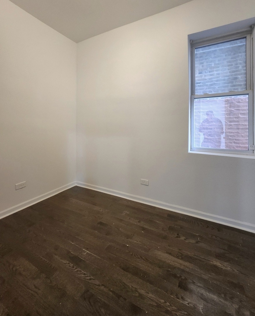 1941 W 21st Place - Photo 1