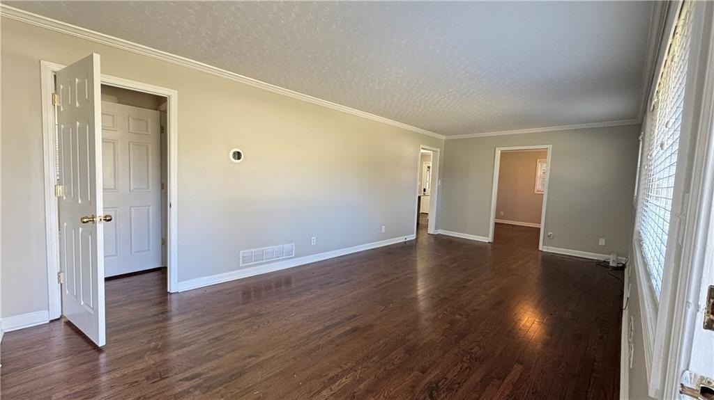 552 Sybil Lane Se - Photo 1